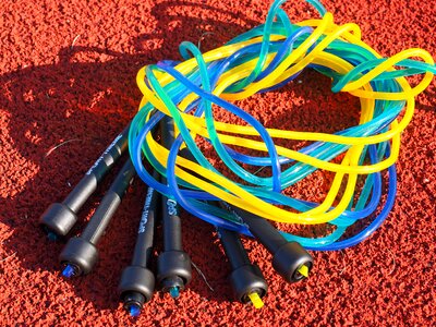 Kunsstoffseile jumping rope sport photo