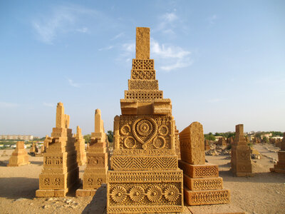 Chaukundi Tombs in Karachi, Pakistan photo