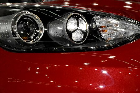 Automobile headlight speed