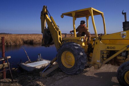 Area person tractor