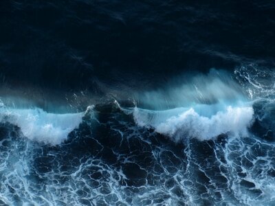 Surf swell foam photo