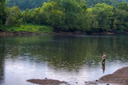 People fishing on the Cumberland River Tailwater-2