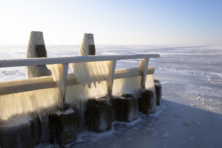 Ice ijsselmeer winter