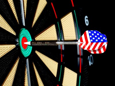 Play darts target play photo