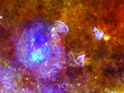 An Exploded Star's Remains and Its Murky Environment photo