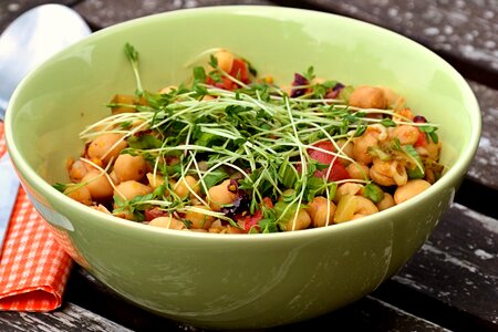Appetizer bean bowl