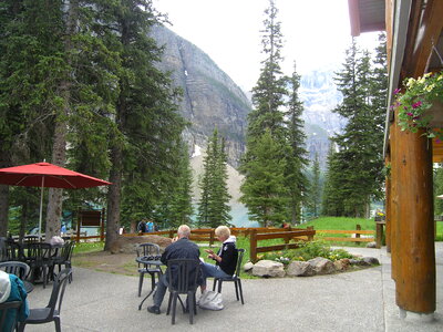 Simpson's Num-Ti-Jah Lodge - Lake Louise