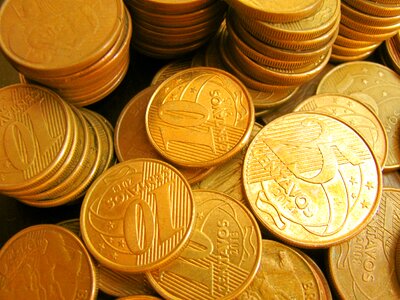 Economy finance savings