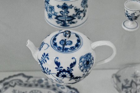 Teapot cup porcelain photo
