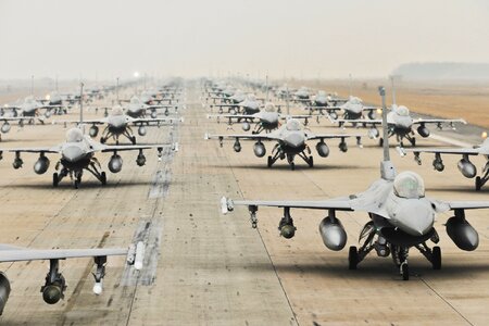 Usa exercise f-16