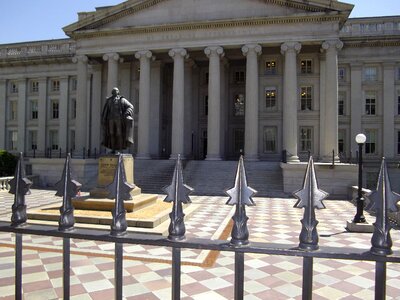 Statue government capitol photo
