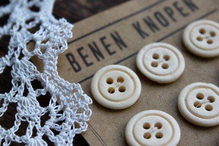 Decoration white legs knots