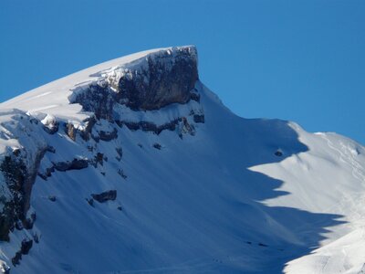 Rock edge crash alpine