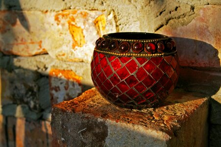 Wall wind protection candle
