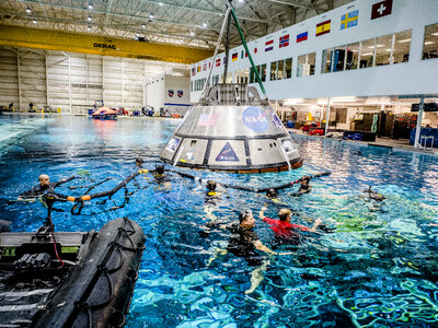 Practicing Orion Spacecraft Recovery photo