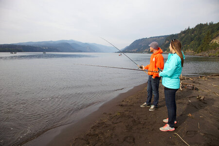Anglers on the shore-2