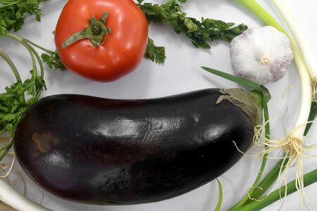 Chives eat eggplant photo
