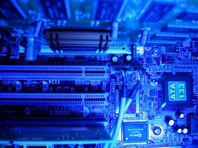 Cable chip computer