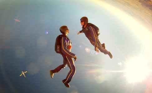 Clouds divers plane