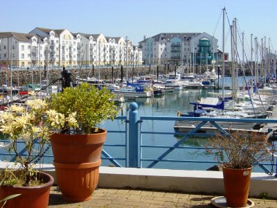 Ships yachts pier