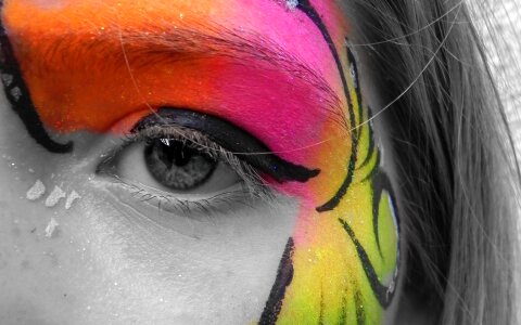 Colorful head red