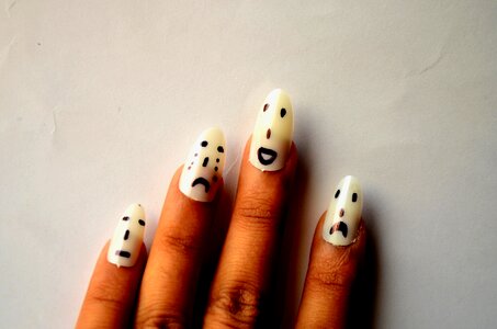 Different Smileys On Nails photo