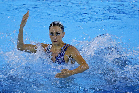 Synchronised Swimming photo