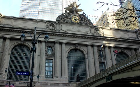 Traffic outside historic Grand Central Terminal in NYC photo