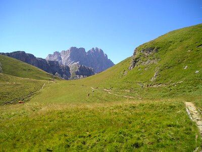 Mountains way trail photo