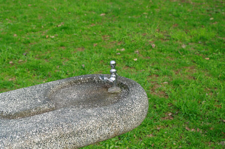 1 Drinking fountain