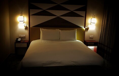 Room hotel bed