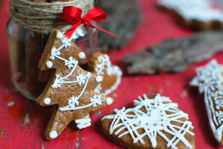 Christmas gingerbread tree detail photo