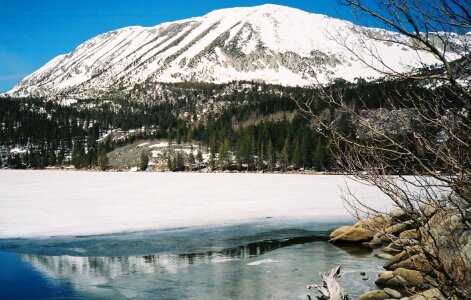 Sierras mountains snow