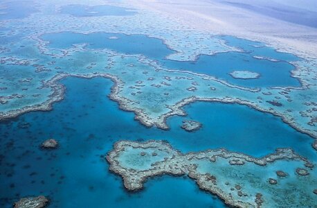 Overhead view of the great barrier reef, Queensland, Australia