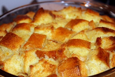 Bread pudding traditional