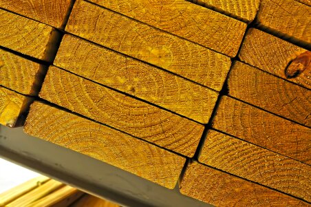 Build carpentry construction