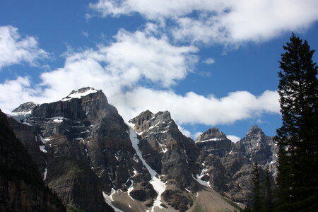 Paradise Valley, Mount Aberdeen, Banff National Park photo