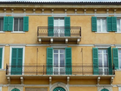 Balcony building window