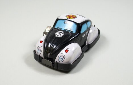 Car wind up toy