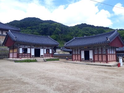 Haeinsa temple in Gayasan National Park photo