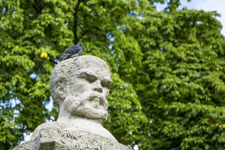 Sculpture statue portrait