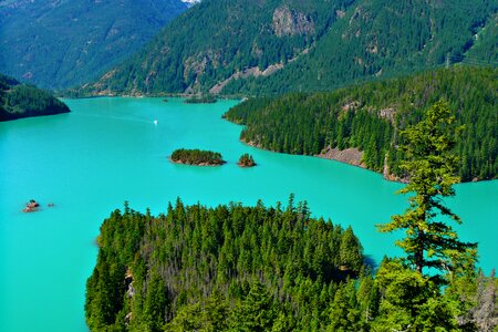 Turquoise ross lake water photo