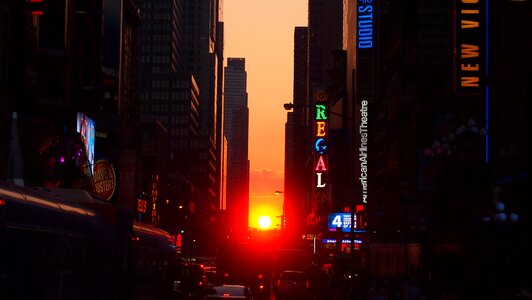 New york manhattanhenge sun