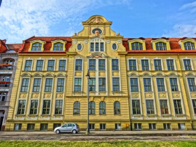 Facade monument architecture