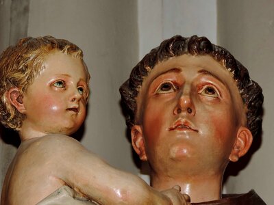 Child father sculpture