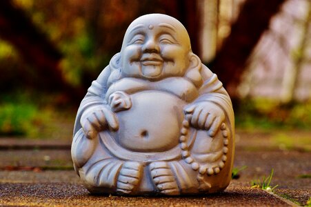 Buddhism fernöstlich silent
