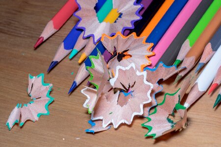 Spitzer colored pencils wooden pegs