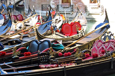 Gondolier channel boats photo