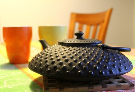 Pot cast iron cup photo