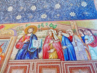 Christianity mosaic religion